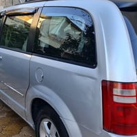 دوج كرفان ٢٠١٠ محرك ٢٨٠٠ المرغوب البيبان كهربائيه بدون حادث بس قليل بي...