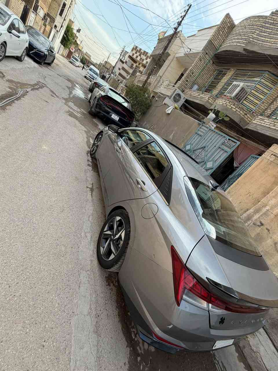 بيع مستعجل  ب117 بيه مجال قليل 
الانتره معوقين موديل 2021 
(حادثة فقط جنطة مبدله ) 
فول موصفات 
فتحة 
رادار 
اوتو هولد 
سايد بريك كهربائي 
شحن واير ليس 
سيارة ماشيه 73 ميل 
مكان سياره بغداد الامين 
الاستفسار رقم ***********

