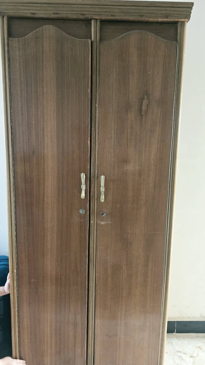 للبيع
