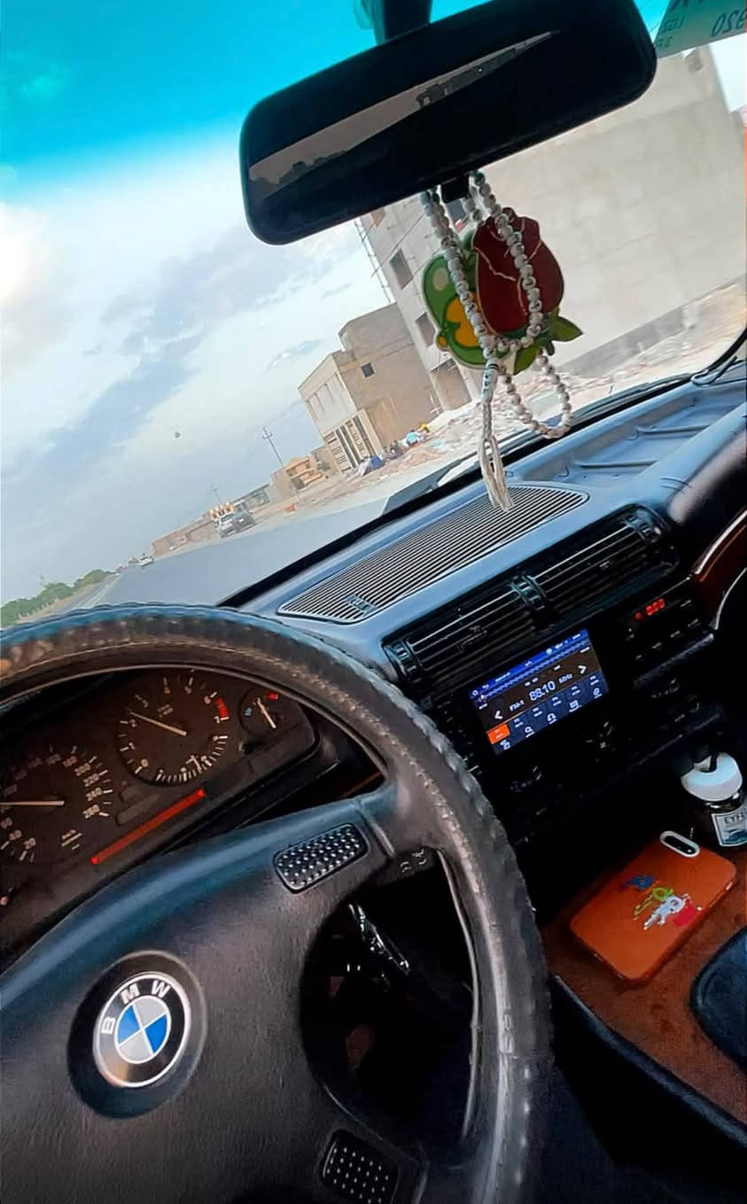 السلام عليكم…
BMW

محرك 6 سلندر حجم 730 

كير شرط محرك شرط

تايرات جدد

صدر امامي جديد 

خلفي نص عمر 

نوزلات بلكات فيت بمب ايرلفرو جدد

منضومه تبريد جديده 

كنبريسر جديد بريڤا بنكه جديد عاصفه جديده

كهربائيات كلها شرط

داخلها نضيف 

 كير عادي

مرواس حسب القناعه

‭***********‬
