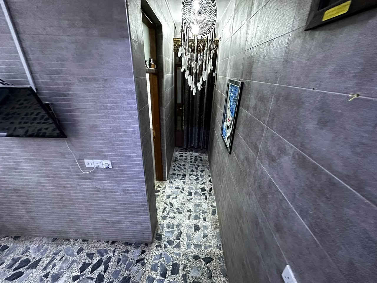 مؤثث • ٣ غرف • شعب الاتجار