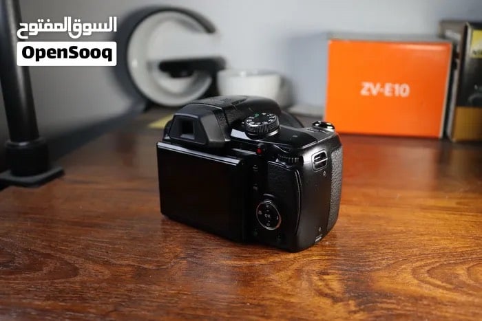 بغداد الحرية • زوم ٣٦x • ١٨ ميغابكسل