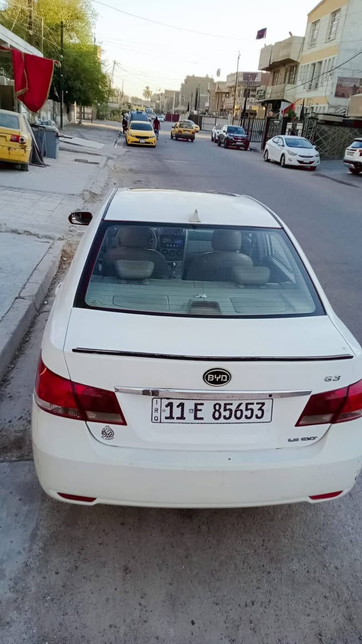 للبيع سيارة BYD G3 موديل 2013
رقم بغداد باسمي 2030
اوتماتيك 
محرك 1800 
ماشية: 140
اقتصادية
السعر : 43 وبيهه مجال 
الرقم :***********
المكان : بغداد
