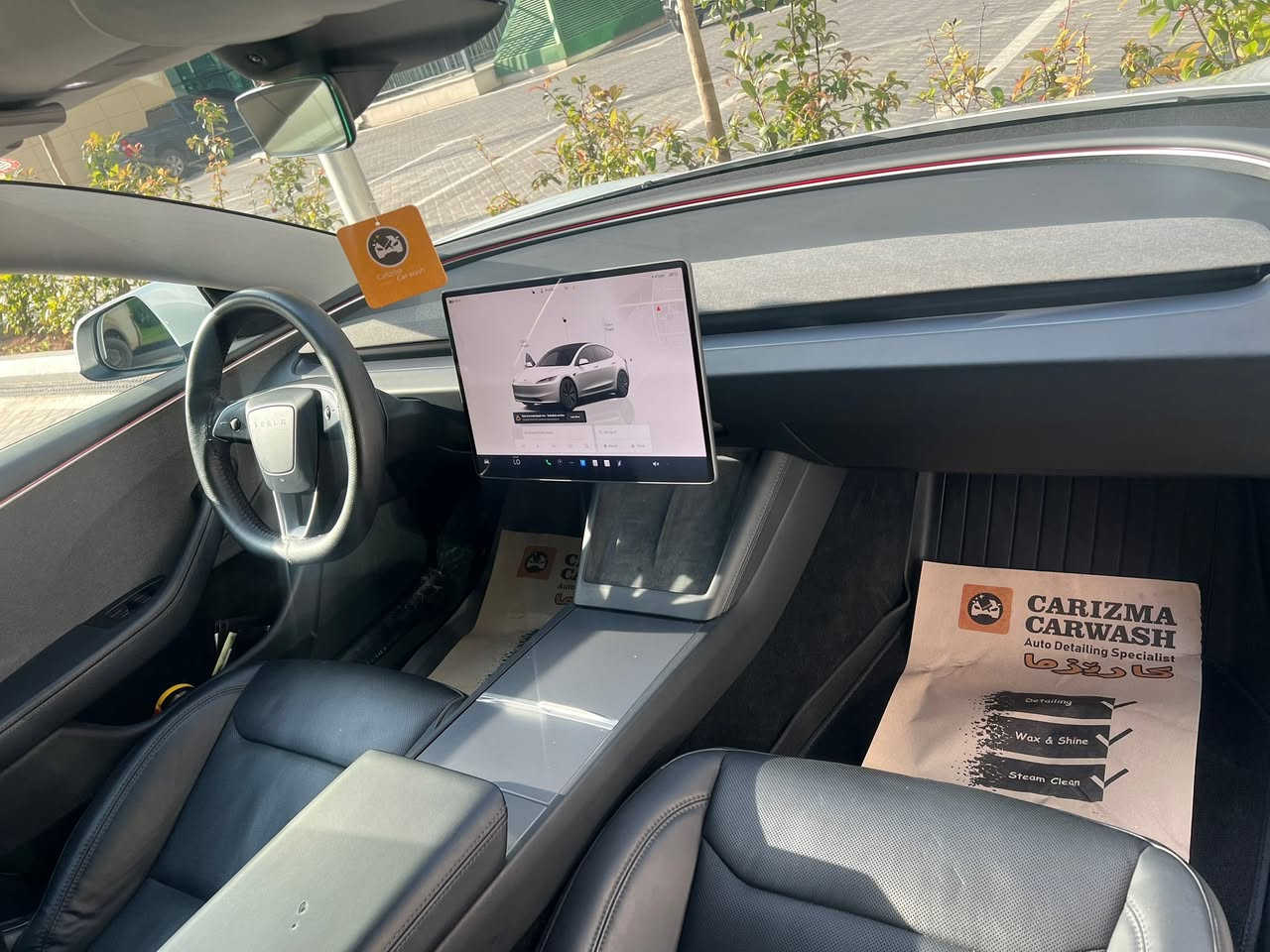 کوردی /عربی
*********
دروستكراوي :- tesla 
مۆدێل :- model 3 
ساڵ :  2024  
بزوێنەر : single motor 
بگۆری بزوێنەر : Automatic 
سوتەمەنی : کهربائی 
نرخ : 19500$
دۆخ : بەکارهاتوو
ماوەی ڕۆشتوو: 27 مایل
تابلو ئوتومبێل : ره قه م   
٣ پارچه ى بوياخه كه ليرى امريكايه بى ناو بى ايرباگ
***********
النوع :-Tesla 
المودیل :- model 3
السنة : 2024
المحرك :   Single motor 
ناقل الحركة: Automatic
نوع الوقود : کهربائی
الحالة: المستخدم 
السعر: 19500$
عدد اميال :   27 مایل      
رقم السیارە: ره قه م  
3قتعه سبوخ كلين امريكا بدون داخيلى بدون ارباك
**********
***********
