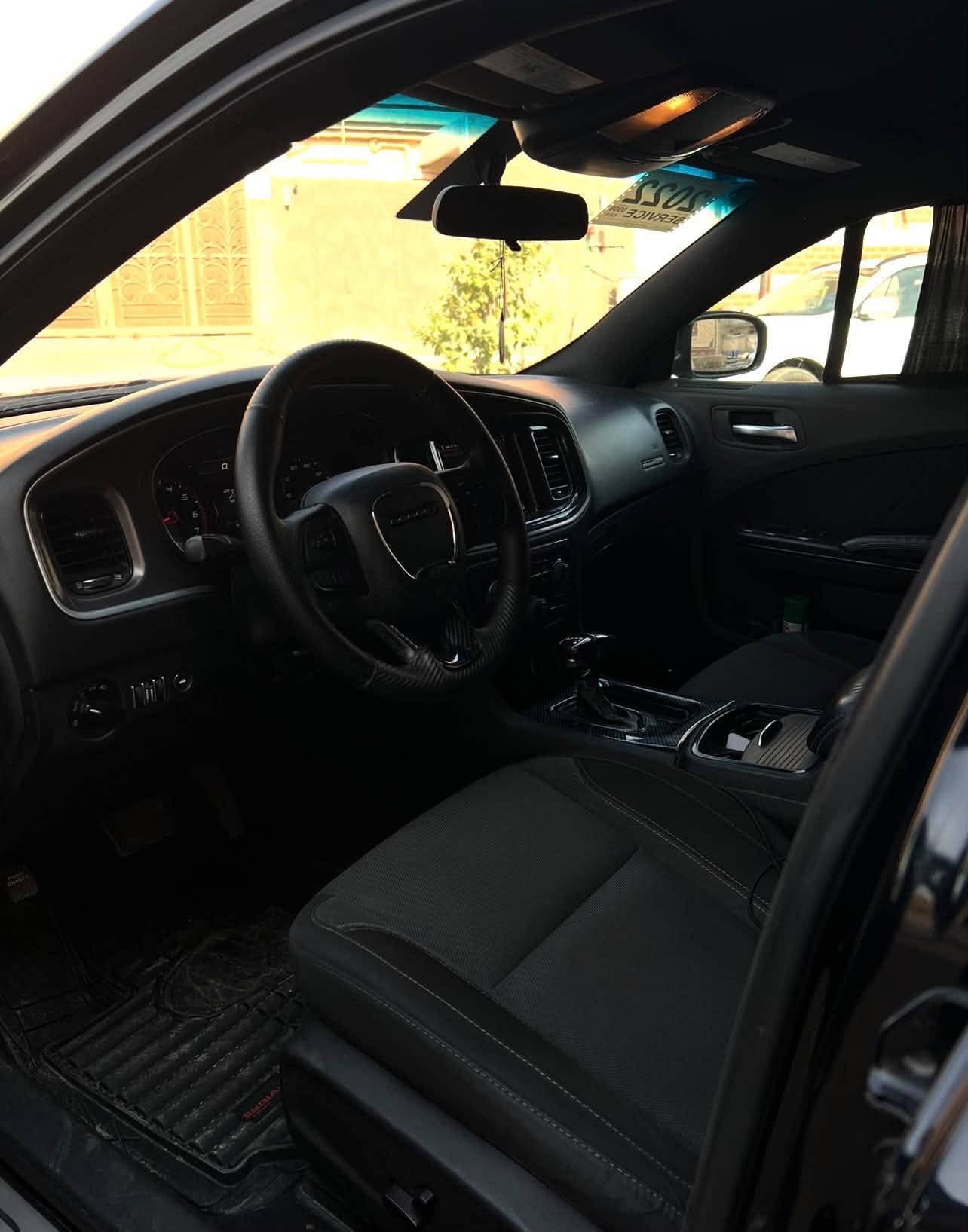 السلام عليكم 
جارجر Sxt
2022
6سلندر 3600 توويل 
محدثه بالكامل وايد بدي بدون نفخات 
رقم بغداد سنويه وهزه جدد 
ماشيه 55 الف ميل 
صبغ قطعتين جاملغ وبنيد بدون دواخل 
#صور الحادث والسونار مرفقات بالمنشور 
مواصفات عاديه (شاشه جبيره،تحكمات،بصمه)
وباقي المواصفات معروفه 
سياره جديده وجاهزه ماعايزه اي شي ومصروف عليها.
كير مكينه حداديه تبريد تخم تاير تخم ويل نجمه كله جديد
السعر 205 وبيها مجال للشراي 
مكان السياره النجف الأشرف 
***********
متوفر خاص و واتساب
