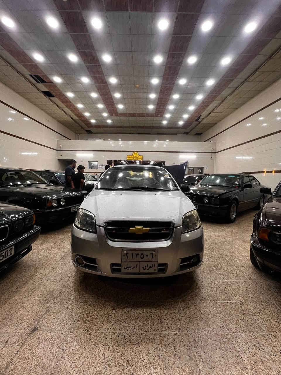 ئەڤیۆ ٢٠٠٩
گێر عادی پێش و پشت کەپس 
٥ پارچە سبوغە بە حیزام دەفرۆشین 
گێر و ماکینە بە شەرت 
٧٠٠ دۆلار غەراموی لەسەرە دەیگەرێنمەوە
سعری ٤٢ وەرەقە دةكاتة ٣٥ وەرەقە  قفل قفل 

افيؤ ٢٠٠٩
جير عادي بجم  خلفي كبس
حزام مسبوغ
٧٠٠ دولار غرامة مرجوع
سعر ٤٢ ورقه ٧ ورقة غرامة سعني ٣٥ وةرةقة قفل

***********

هەولێر أربيل, العراق
