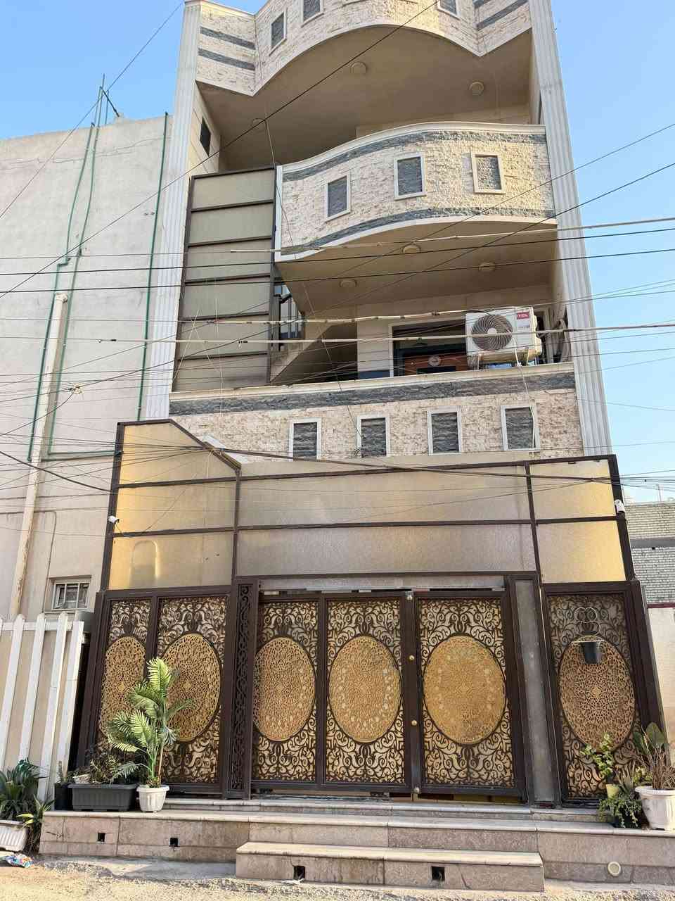 ٤ طوابق • ٥٠م • حي الجهاد