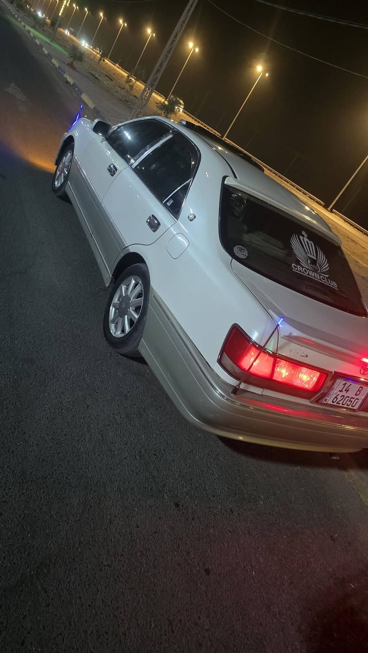 السلام عليكم ملكه موديل 2003 سياره باسمنا ثاني يوم التحول السياره بيها ثلاث قطع تبديل بيبان شاملق امامي سياره 75 شاصيها ثلاث دقم كريستال السياره كشنات كهربائيه اثنين كدام مرايات كهربائي تبريد ثلاجه الديفور الكبير حداديه جديده طائرات جدد سعر 135 وبيها مجال رقم بصره رقم الهاتف *********** اخوان المو شراي لا يتعبني انا رجال اريد ابيع
