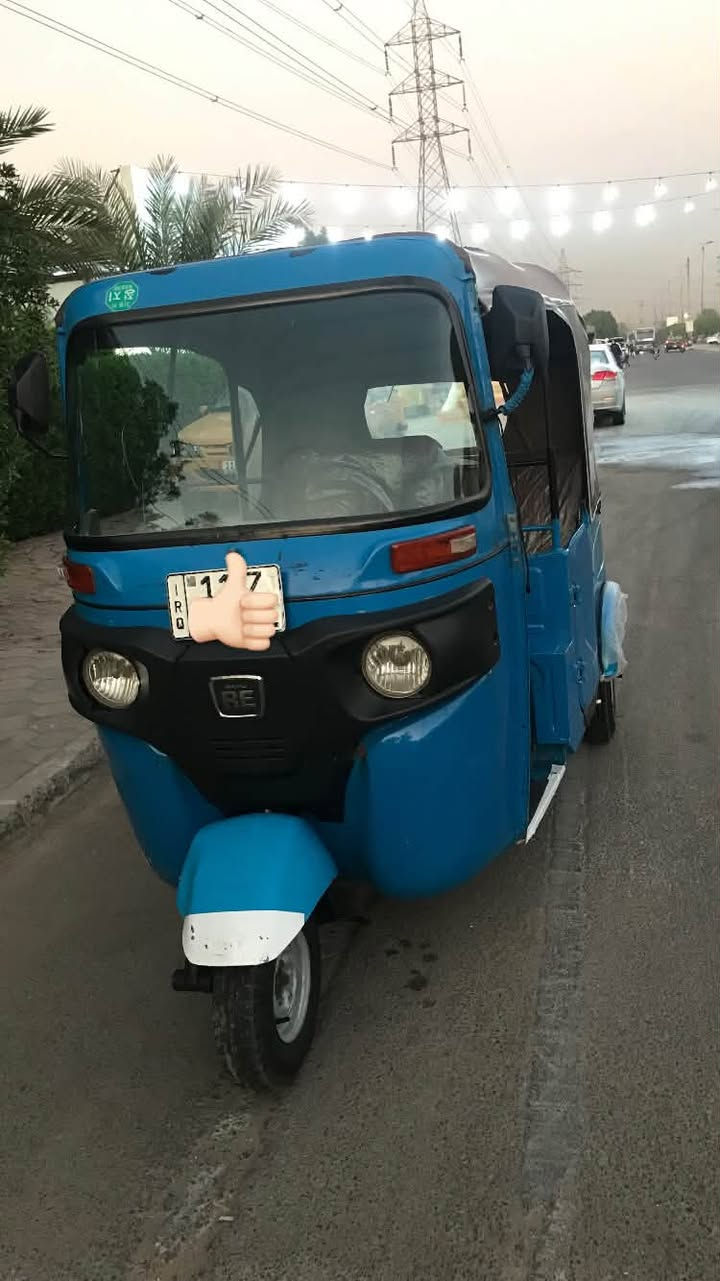 السلام عليكم
تكتك باجاج رقم و سنوية بغداد 
موديل 21 ابيعلك تعمير عام 
محرك ناعم لا تنقيص لا تبخير 
تكتك كل نقص مابيهة كبل للشارع 
السعر ب7250 و بيهة مجال 
مكاني بغداد الغزالية 
رقم ***********
