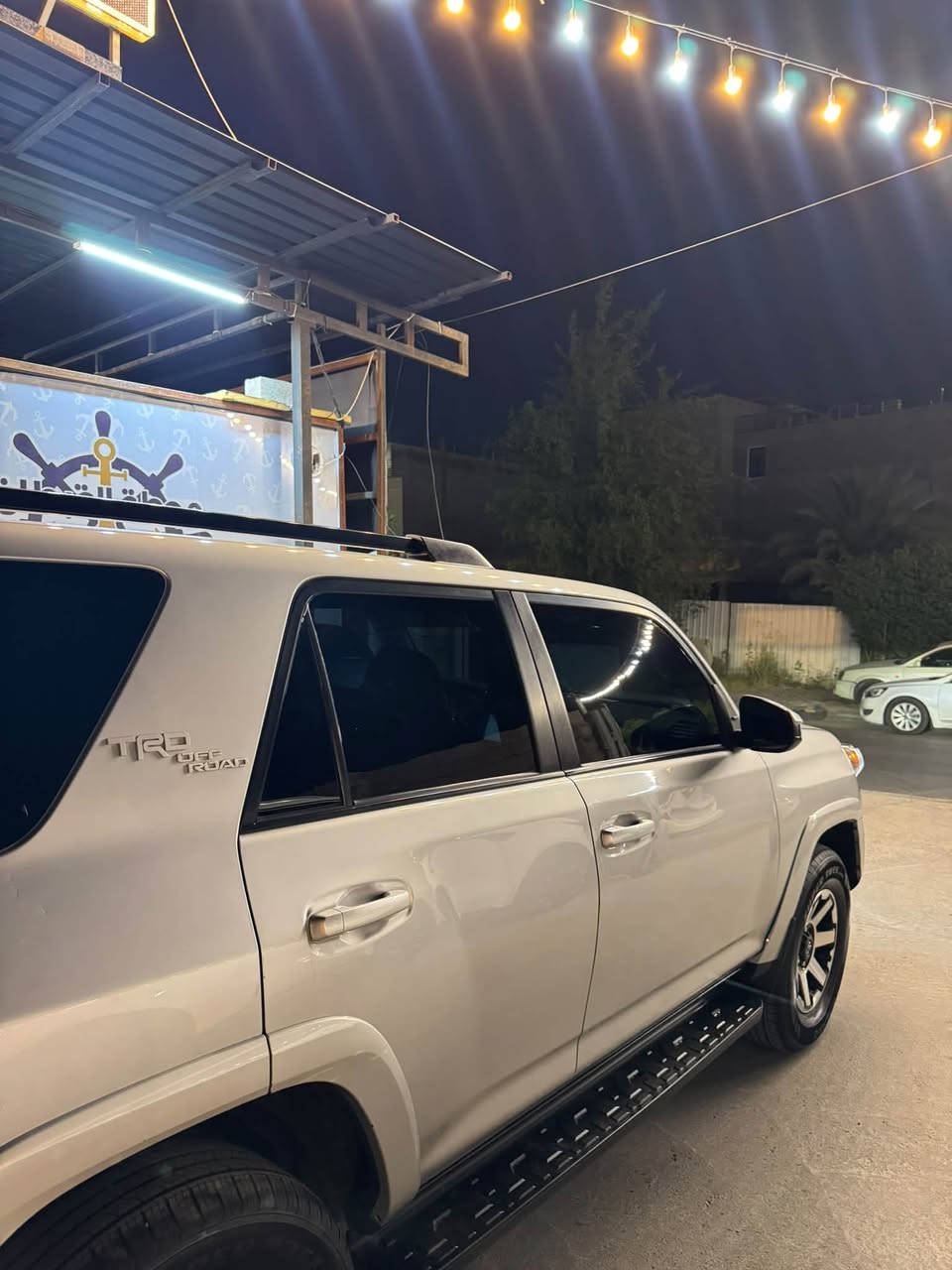 — للبيع — 
4Ranar 2021 TRD OFF ROAD اعلى فئة
رقم اربيل باسمي 
بيها كتاب تضليل اربيل 80%
ماشيه 90,000 كيلوا وقابل للزياده 
ضررها :  جاملغ عكس السايق بدون دواخل والجنطة مرشوشه كلير من امريكا فقط بدون حادث وبارد باب الصدر مصبوغ ع كد البارد 
دفع رباعي 4 ويل
بصمه تشغيل - بصمه بيبان 
لايتات زينون 
رادار وحساسات خلفي وامامي 
شاشه كبيره وتدعم كار بلي 
كشن سايق كهربائي 
مري متحرك نضام بايدك تتحكم بيها 
هواي مواصفات بيها بعد 
***********
