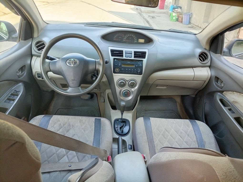 يارس موديل٢٠٠٩ كير محرك بشرط دفتر بنزبن بي موصفات محرك حجم جبير جام كهربائي تبريد ثلج صبغ ٤قطع بدون دواخل 
سعر٦٧ بي مجال قليل شراي خابر
***********مكان كركوك للبيع فقط ماراوس ولا ابيع قسط كركوك, العراق
