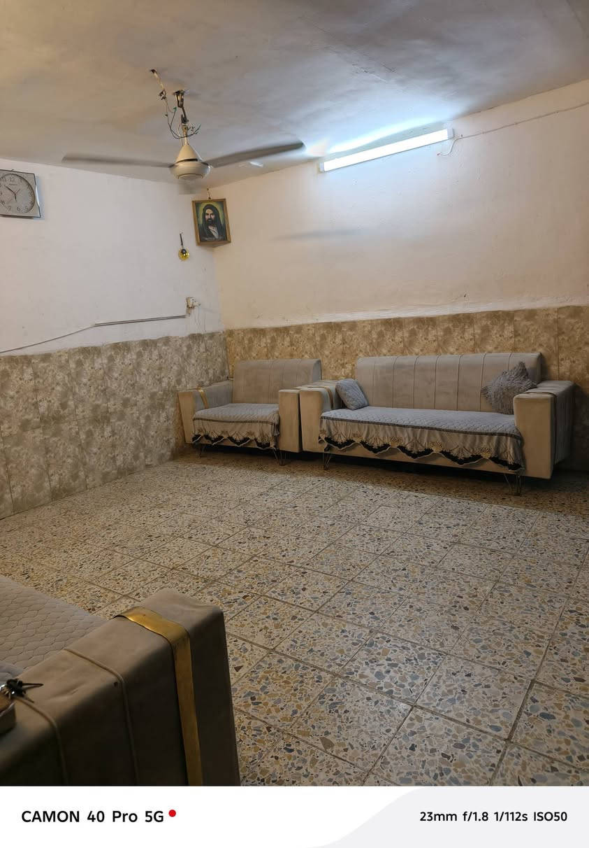 بيت للبيع مساحة 100 متر طابقين 10×10 مربع ركن على الشارع الرئيسي موقع مميز يصلح للاستثمار طابو صرف بناء قديم يحتوي على كراج استقبال هول غرفة نوم ومطبخ وصحيات والطابق الثاني  3 غرف نوم العنوان الزعفرانية محلة 970
بيت للبيع مساحة 100 متر طابقين 10×10 مربع ركن على الشارع الرئيسي موقع مميز يصلح للاستثمار طابو صرف بناء قديم يحتوي على كراج استقبال هول غرفة نوم ومطبخ وصحيات والطابق الثاني  3 غرف نوم العنوان الزعفرانية محلة 970 
السعر 135 قابل للتفاوض ***********
