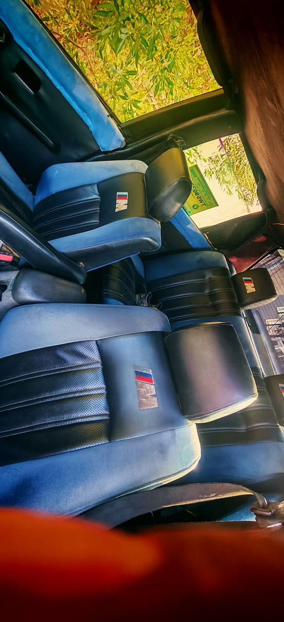 Bmw E30 زعره
گير و محرك شرط رقمها فحص 
 شادلها گير جديد 
محرك 4 سلندر 
السياره نظيفة و گاعده 
ملاحظة گير عادي 
 مكاني الزويه 
السعر 17 وبيها مجال
هاتف ***********
         ***********
