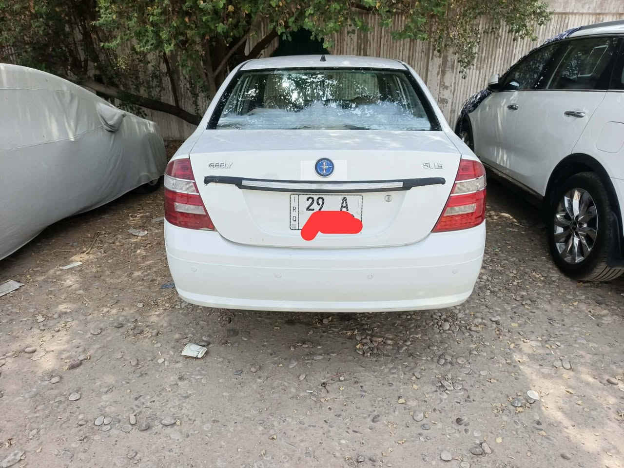 السلام عليكم
جيلي موبل ٢٠١٢ للبيع
بدون صبغ بدون ضربه
تبريد ثلج
حداديه امامي خلفي جديده
طخم تايرات جديد
كهربائيات شغالة
كير محرك جديد شرط
رقم واسط ٤ ارقام  مشروع وطني
السعر ٥٥  ***********
