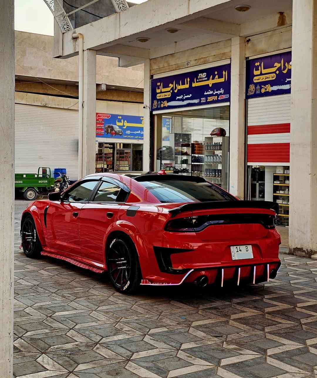 يالله سلام وعليكم مرخصت الادمن المحترم .
للبيع دوج تشارجر لون مميز احمر طماطي🍅بدون شذرة موديل (18)اصل اصل TR 5700 محدث وايد بدي اصلي رقم بصرة مميزز بسمي شخصياً رقم دولي تحويل باي محافظة مشروع وطني توه مسويله هزة وجددت سنويه لل31 ستخدام شخصي سيارة نضيفه كلش وجديدة وارد مريكي شرط بدون ايرباك دشبول دركة كله بلادي شرط بدون ايرباك حادثه شخط بالصفحه جهت العبري بدون دواخل  شرط شواصلي لغود كفاله عامه محرك وكير كفاله عامه شرط لفحص صبانه ممدود ع لمحرك كله بلادي 
#مواصفات سيارة
1/كير طيارة 8 نمر مكفول
2/محرك 5700 v8 مكفول
3/حدادة وتخم تاير شرط100%
4/لحيه ودوس كله اصلي
5/تبريد ثلج مع تدفئة 
6/جناح  ريد اي
7/ويل 20 فيرادة
8/كشنات جلد حضن 🍎
9/كامرة خلفية 
10/ كزود بوابات HT باور تحكم
11/نظام سبورد رياضي 
12/شفتات ستيراً مثبت سرعه 
13/لد اوركلر زراعه محليه متغير بلوتوث 450حركه امامي خلفي .
14/حجر بيئة وسطيات بلاديSRT
سيارة مالبيت متعوب عليه ومصروف هواي عليه وخير من الله جاهزة ان شالله ربع ماذب عليه وبسمي تحويل ثاني يوم بيع فقط بدون مراوس عنواني بصرة تصال فقط (***********) السعر جوة سوك وخادم للجميع .
