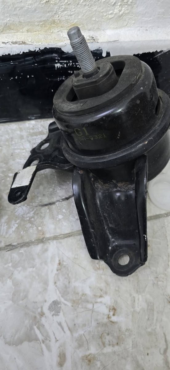 مجموعة غراض كلها تفصيخ
نوزلات سوناتا محرك ٢٤٠٠ c1   ٥٠ الف 
اذان سوناتا او اوبتما من موديل ١٦ الى ١٩  تفصيخ زيتيه  ٥٠ الف 
شوته سورنتو محرك ٤سلندر موديل ٢٢ ٧٥ الف 

***********
