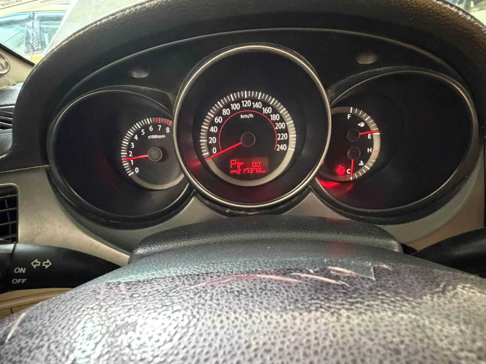 اوبتيما • ٢٠٠٩ • ٦ سلندر