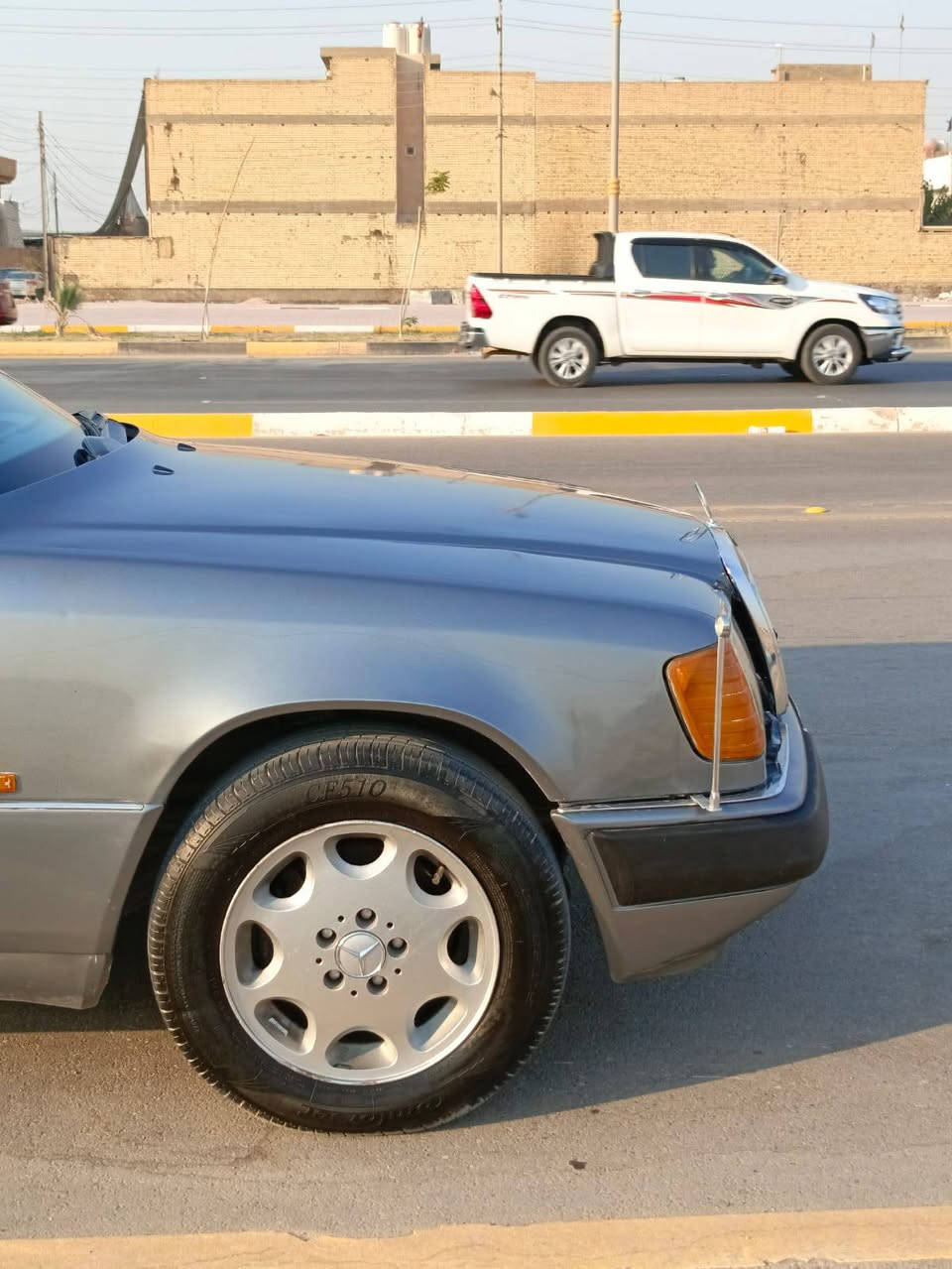 مرسيدس E300 • ١٩٩٠ • ما مصبوغه