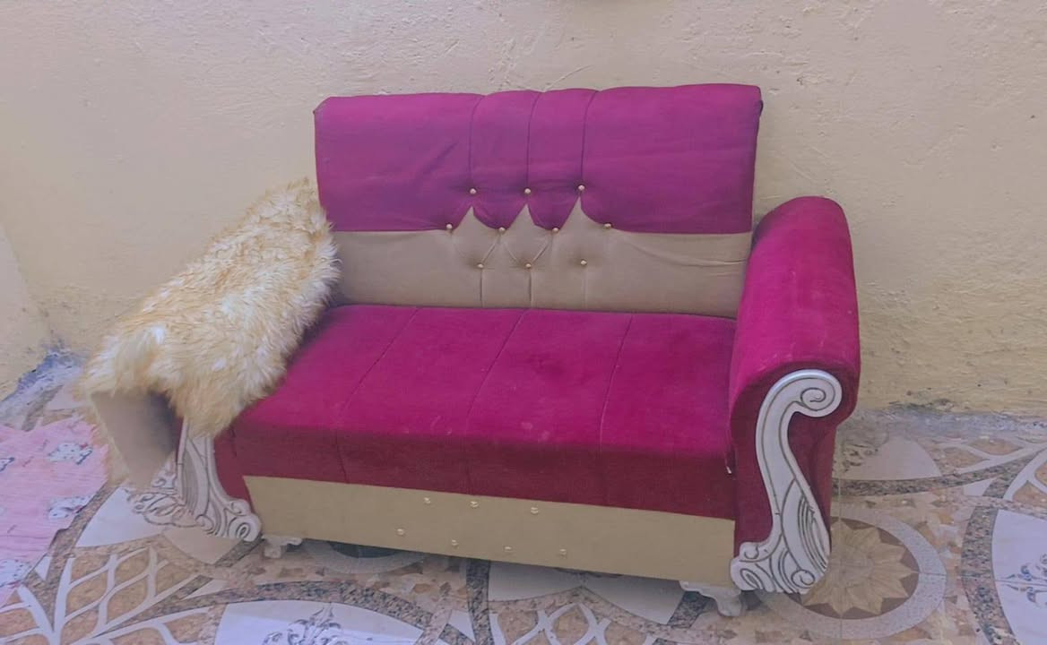 السلام عليكم تخم للبيع شوف العين رايدين 200 وبي مجال***********

