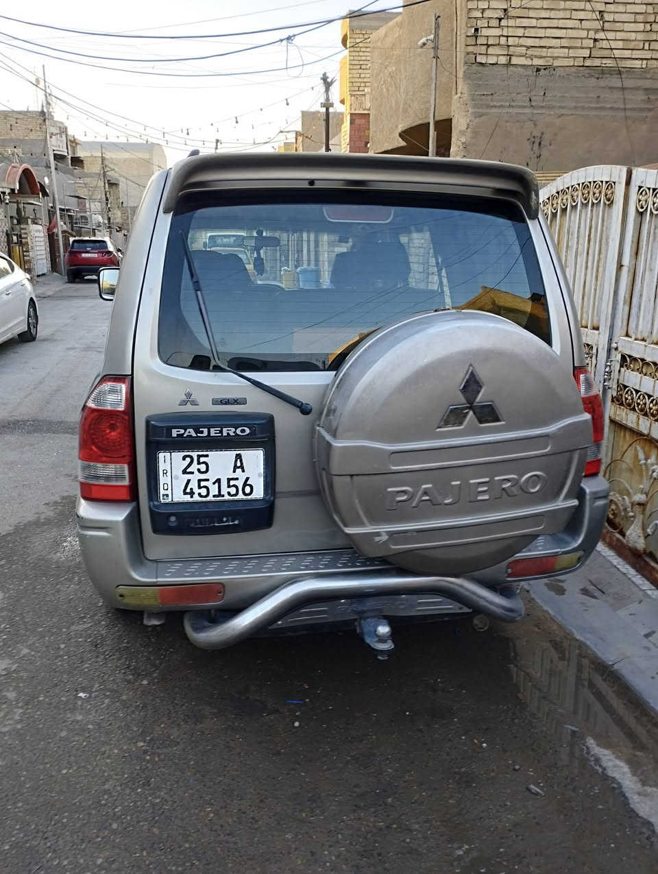 باحيرو موديل 2003 رقم كركوك انكليزي بااسمي مصبوغه حزام جماليه وبيهه طخه جاملغ ايمن ومعدله 7 راكب قطعتين تبريد شغال كهربائيات شغاله تخم تاير نظيف منضومه غاز 60 لتر ببهه نواقص بسيطه للبيع السعر 68 او المراوس سويج بسويج مكاني بغداد الزعفرانية ***********
