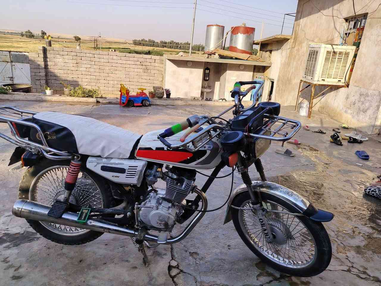 2020 للبيع تايکر محرك مفتوح مبدل كاسكيت السعر 350 ابي مجال شيء قليل ***********
