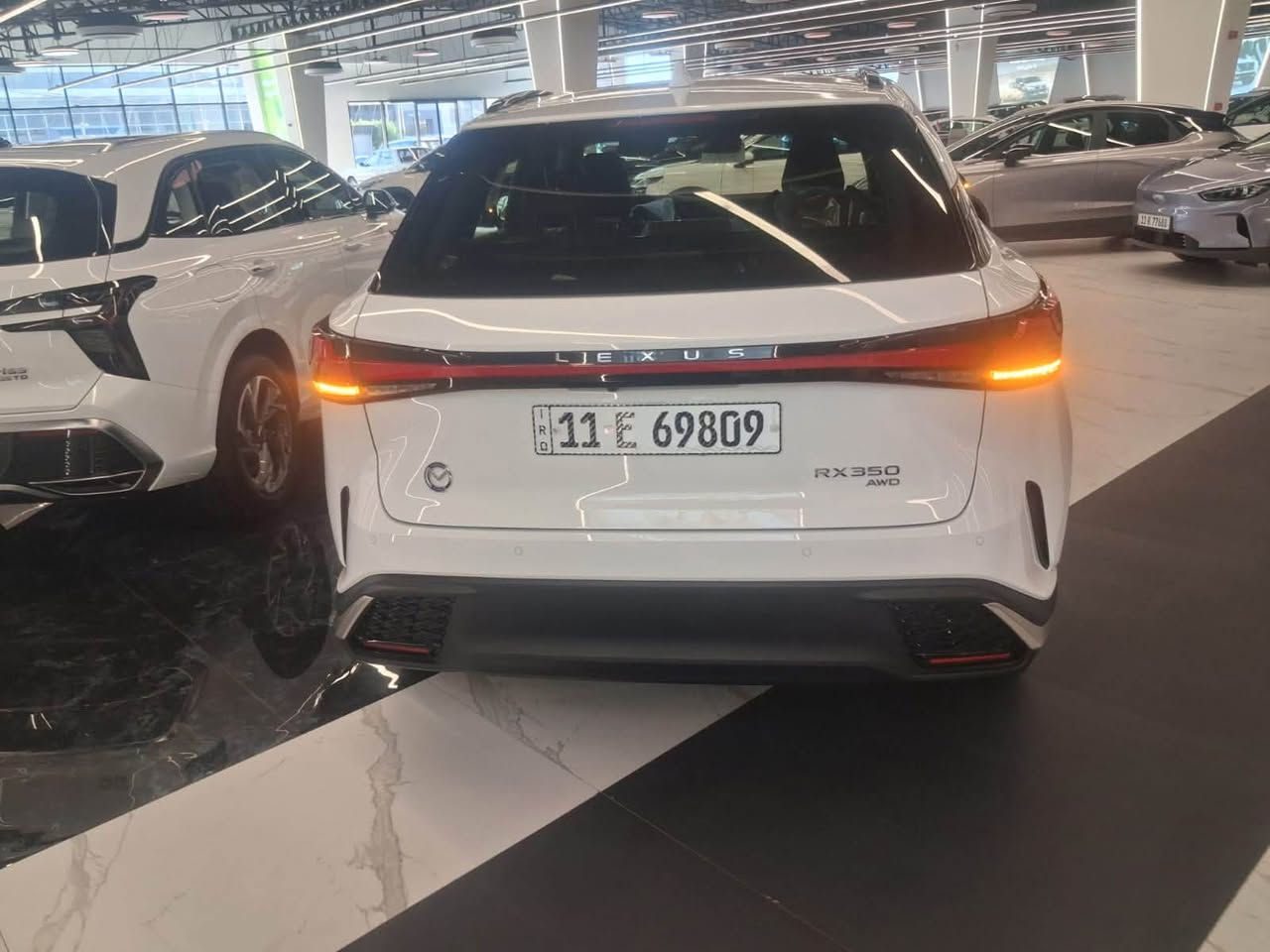 لكزس 2023   RX350 F  اف سبورت بانزين خليجية. زيرو. اعلى مواصفات  صفر كيلو متر  السعر 510 ورقة للاستفسار. واتس اب فقط ***********
