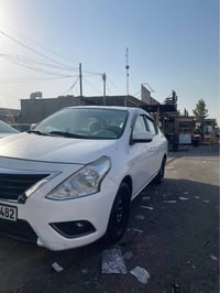نيسان صني • ٢٠١٨ • بدون صبغ
