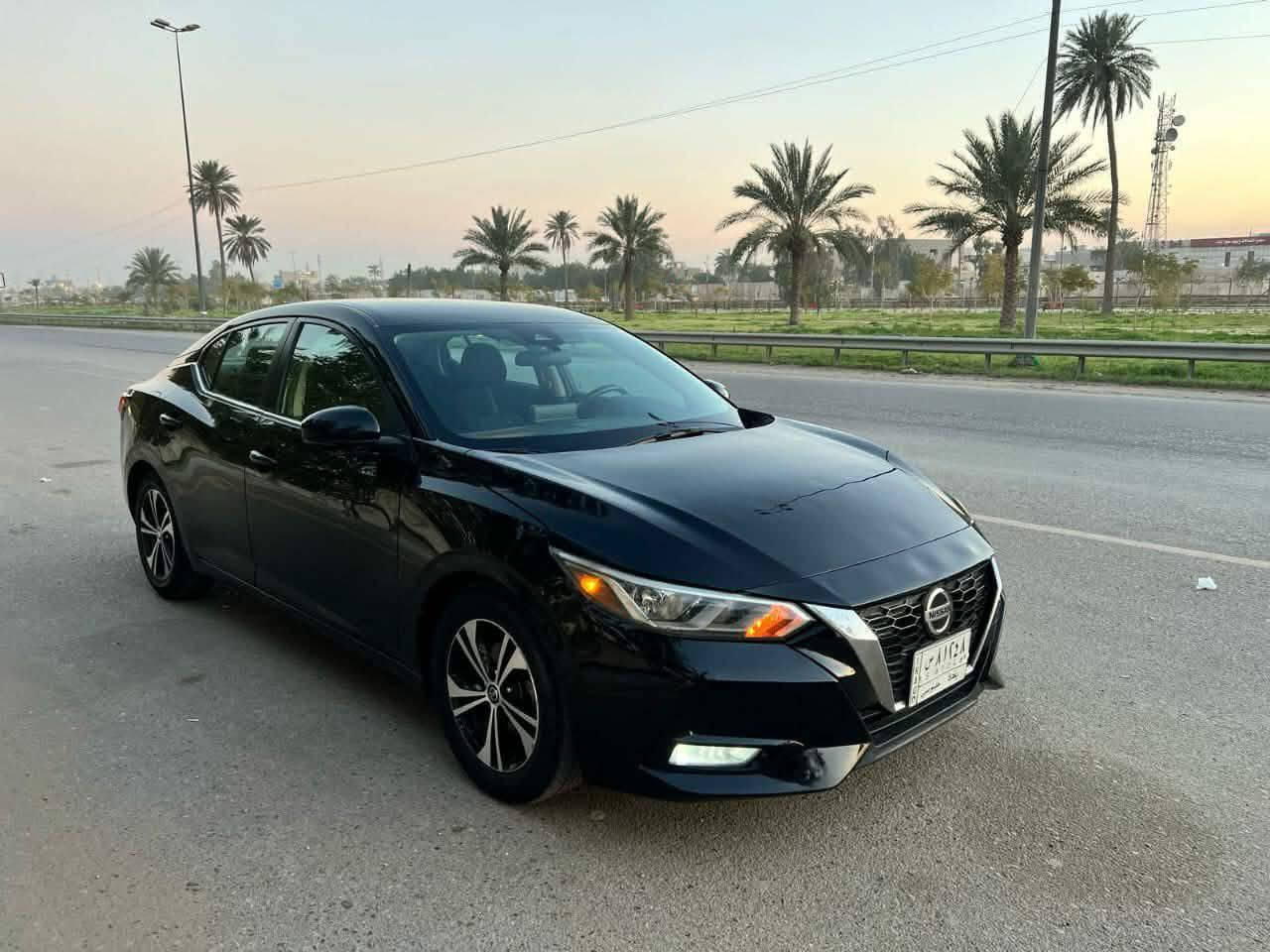 سلام عليكم 
للبيع 
نيسان سنترة 2020 رقم بغداد ضرر قطعة وحدة كير محرك كفالة السعر 125 وبيها مجال 
***********
