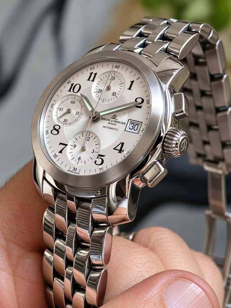 بومارسيه عدادات اوتماتيك نضافه تامه مع علبه أو أوراق قطر 39.....***********
