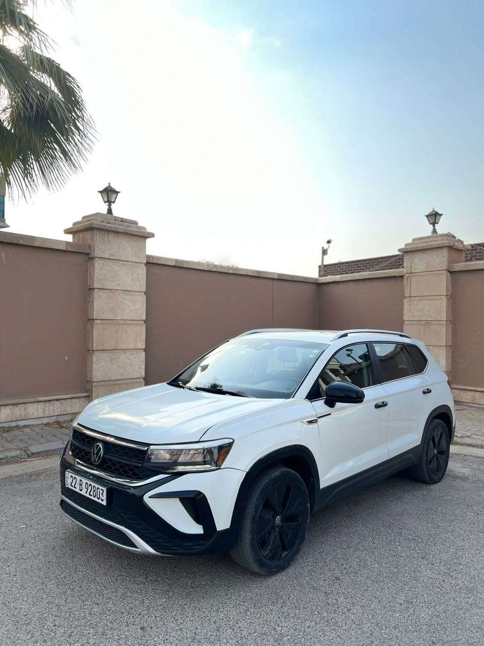 Volkswagen Taos 2022
فوول مواسەفاتە و رسمی دەعمیشم دانایە هەموو شتی بە شەرتە بەرد و رادار و گێر و مەکینە 
سعر 122 لەوەی هەرزانتر نیە یەک دینار مەسرەفی نیە گۆرینەوەش دەکەم شتەک بە دللم بێت
رەقەم تەلەفون ***********
رەقەم شانسی : 3VVPX7B29NM086884 أربيل, العراق
