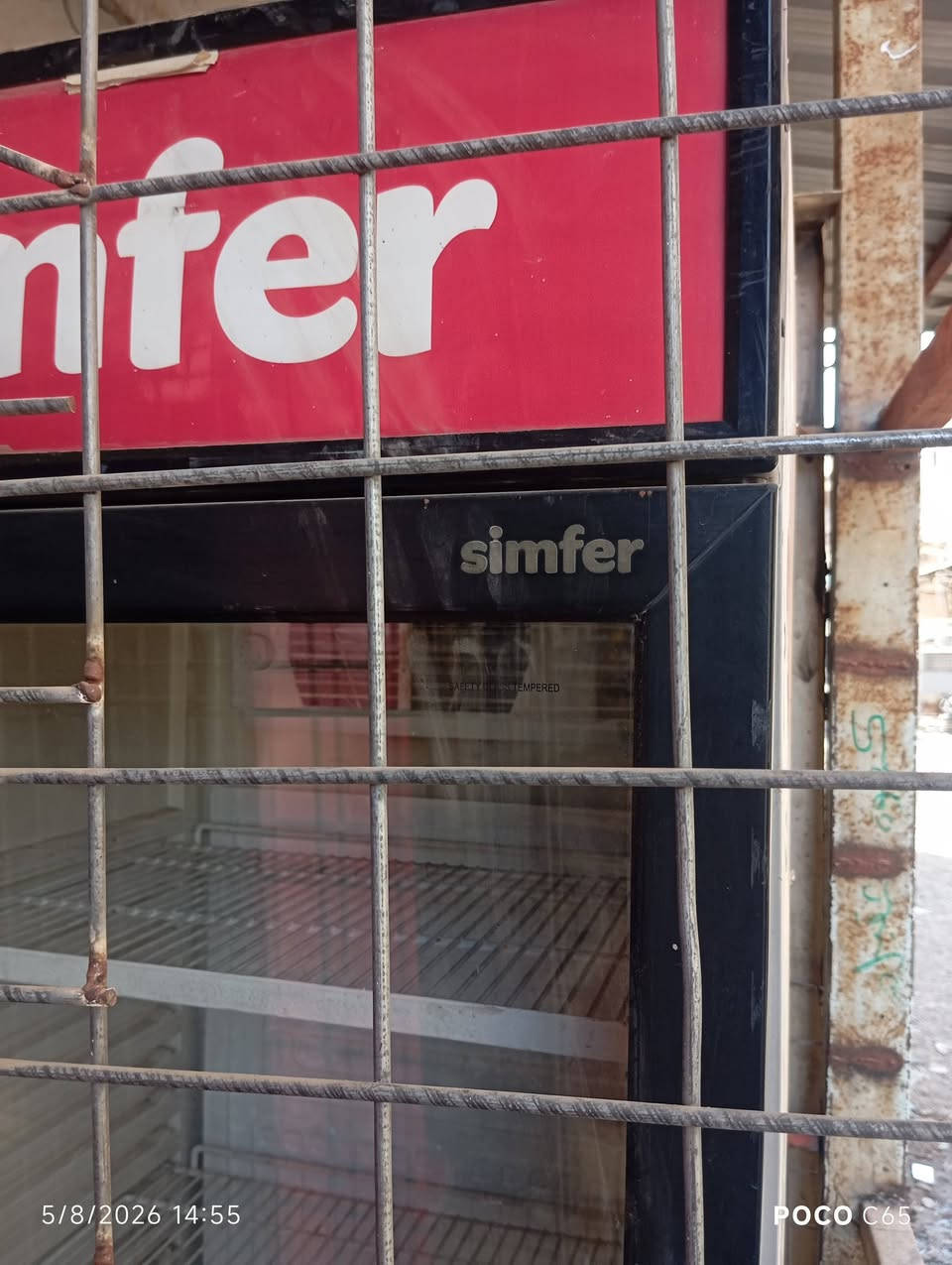 عارضات عدد 2 نظيفات جدا شرط الشغل ماطورات بلاديه سعر الوحده 250الف العنوان بغداد الباب الشرقي فرع سينما غرناطه التواصل ***********

