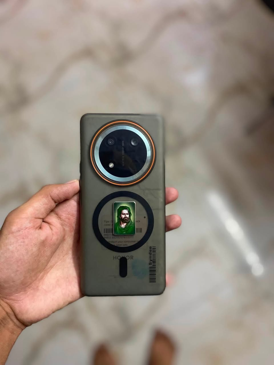 السلام عليكم HONOR X9 5G  المبايل جديد مكفول كفاله من الزلغ كله شغال البطاريه6600 mAh ذاكره الجهاز 256 ذاكره العشوا ىيه 12 غيغابايت لاستفسار اكثر اتصل علا هاذ الرقم ***********
