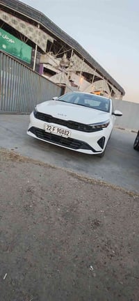 كيا ثري فول مواصفات مكفوله كفاله عامه من الصبغ والتبديل والبارد ماشيه ...