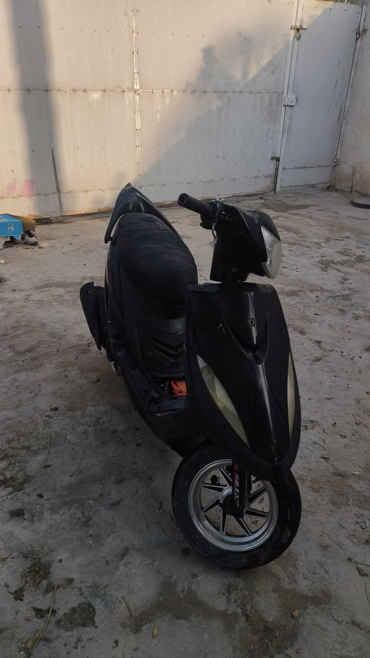 ماكس عدلة • كهربائية • خوذة