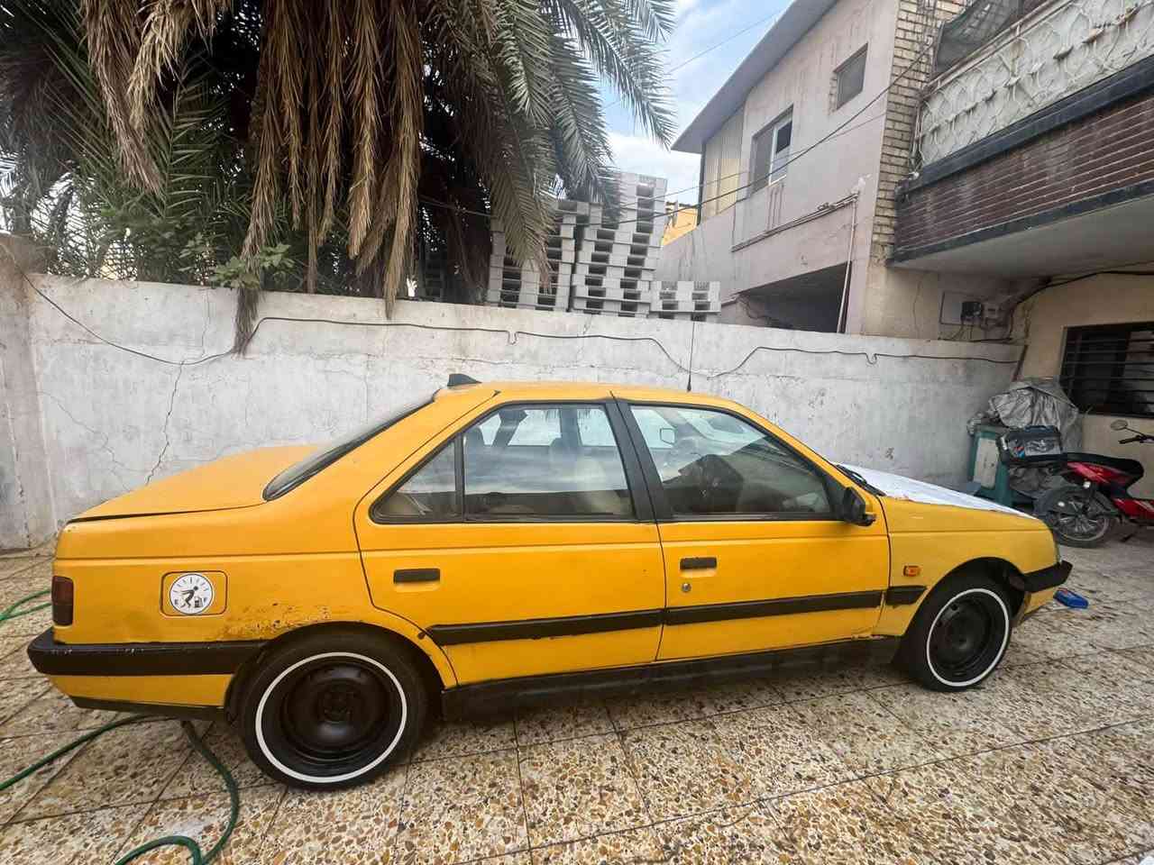 بيجو ٤٠٥ • ٢٠١٠ • تاجي سبع البور