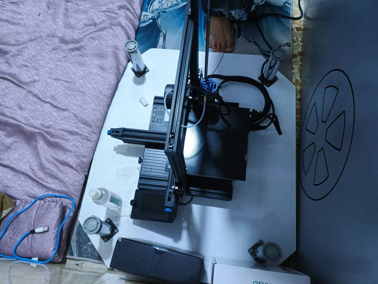 السلام عليكم بيع طابعا 3d ender-3 v2 بس اب 375 الف او وياها اثنين فلمنت

واحد pla اب لون 🖤

والاخ tpu اب لون🤍

موجوده او جديد ما مستعمل او بس والاوراق والغراض الباقيا مودوجه همين للتواصل ***********
