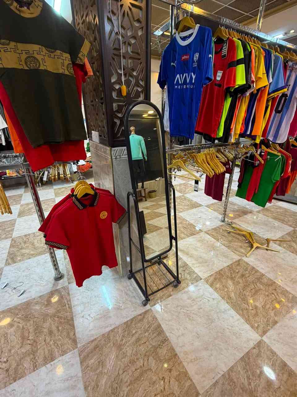 سلام عليكم غراض كلش نضيفه وجدد كلشي داخل الفيديو للبيع وسعر كلش مناسب ويي واحد ماقصر ويا يخابرني ويدلل ***********
