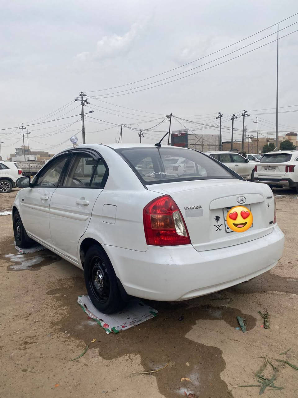سلام عليكم
اكسنت موديل 11 خليجي 

سياره جاهزه وحلوه 

محرك 1600

تبريد ثلج 

سياره رقم اربيل وكاله فقط بيها. 

سعر 65 وبيها مجال العنوان النجف الاشرف 

للتواصل ***********

