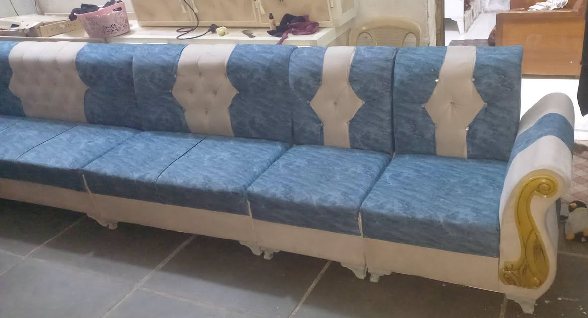 عنوان بغداد مدينه الصدر الحبيبيه 
تخم ديون سبع مقاعد سعره ١٢٥ 

كنتور ابو الخمسه سعره ٢٠٠ الف 

وتساب ***********
