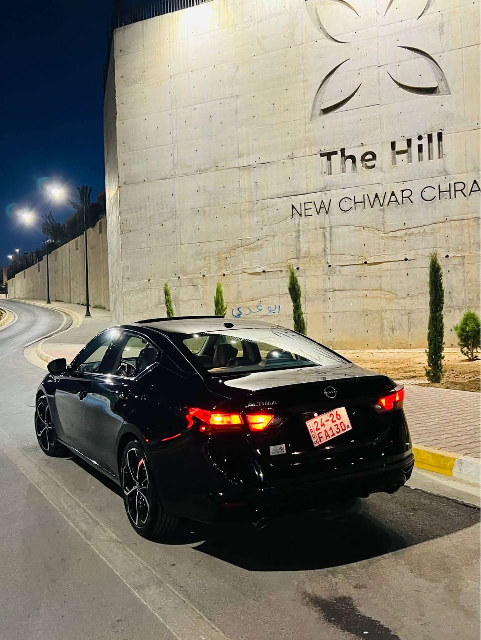 Nissan altima 2024 sr plus 26 mile
ئالتیمای ٢٠٢٤ فوول مواسەفەت ئێس ئار پلەس 
٢٦ هەزار رۆشتوە
بێ بۆیاخ بێ گۆراو بێ کرانەوە ٢ پیدی ئاری بەسیتی هەیە
سلاید 
کوشن جلد و هیتەر 
چارجی موبایل
کوشن کارەبە
گێری سەر سوکان 
٥ بەسمە
شەخال
٢ مانگ کاتی ماوە بە ناوی خۆمەوەیە عەقدی ١٥٠$ ناوێت
*********** 
ناونیشان: سلێمانی السليمانية, العراق
