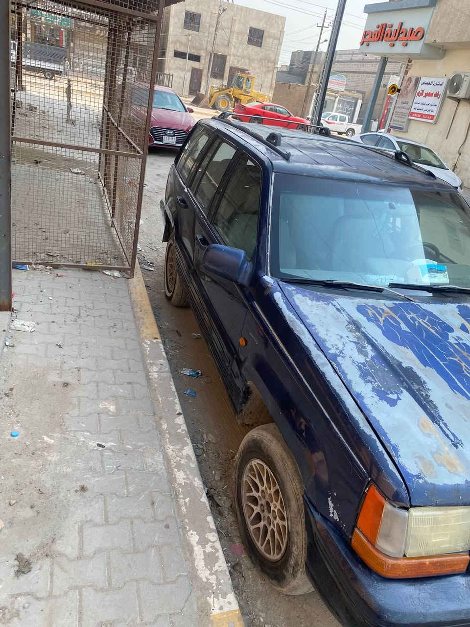 جيب شيروكي • ٢٠٠٠ • رقم بصرة