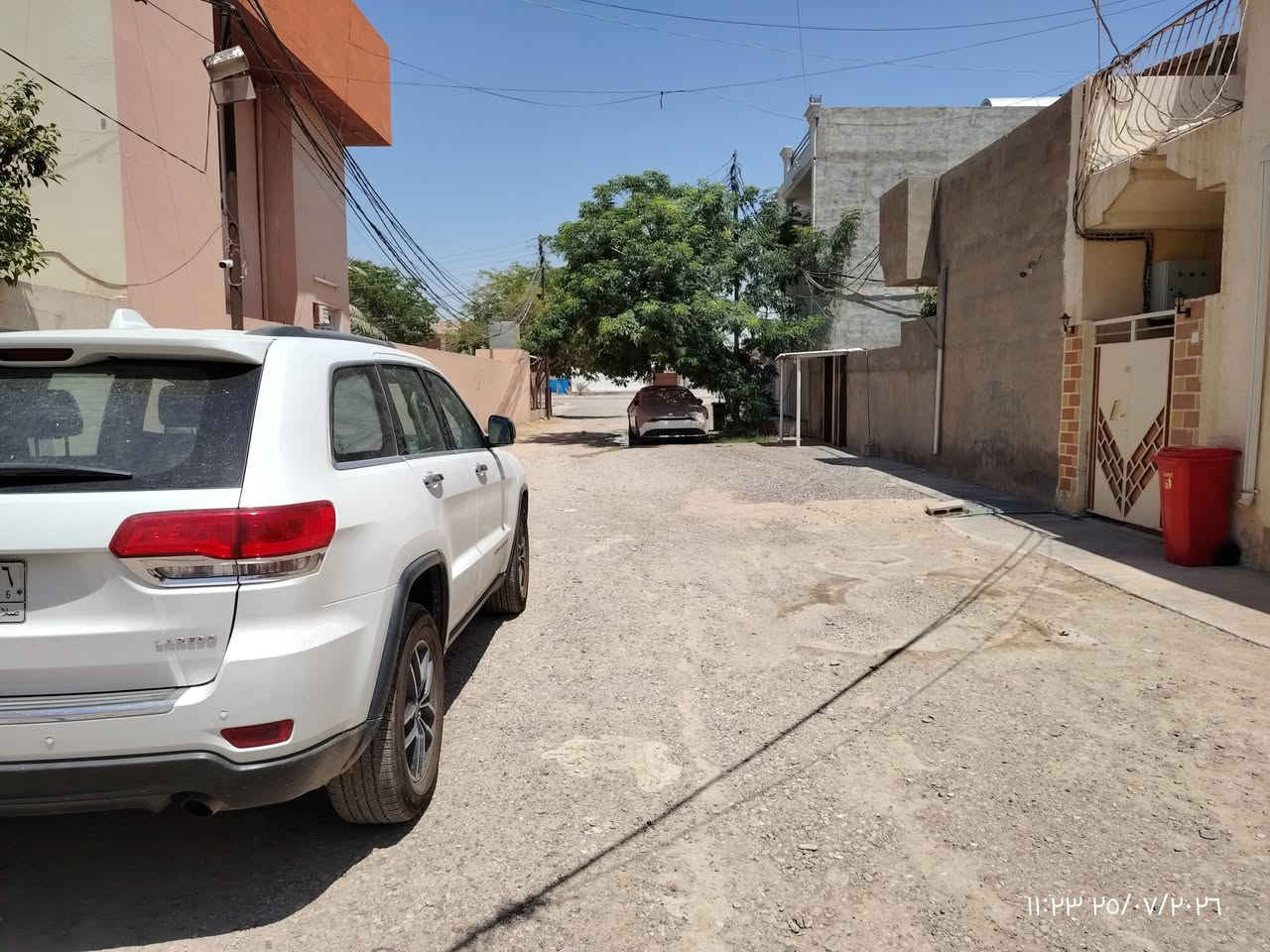 السلام عليكم
للبيع واجهه البيت 15 *نزال 20
4غرف نوم)) زنجيل البيت ع شارعين
حي المعمل مجاور المستشفى الألماني
ومجاور ملعب سامراء
واتساب ***********
