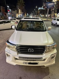 ٢٠١٤ • ١٨٠٠٠٠ كم • ٦ سلندر