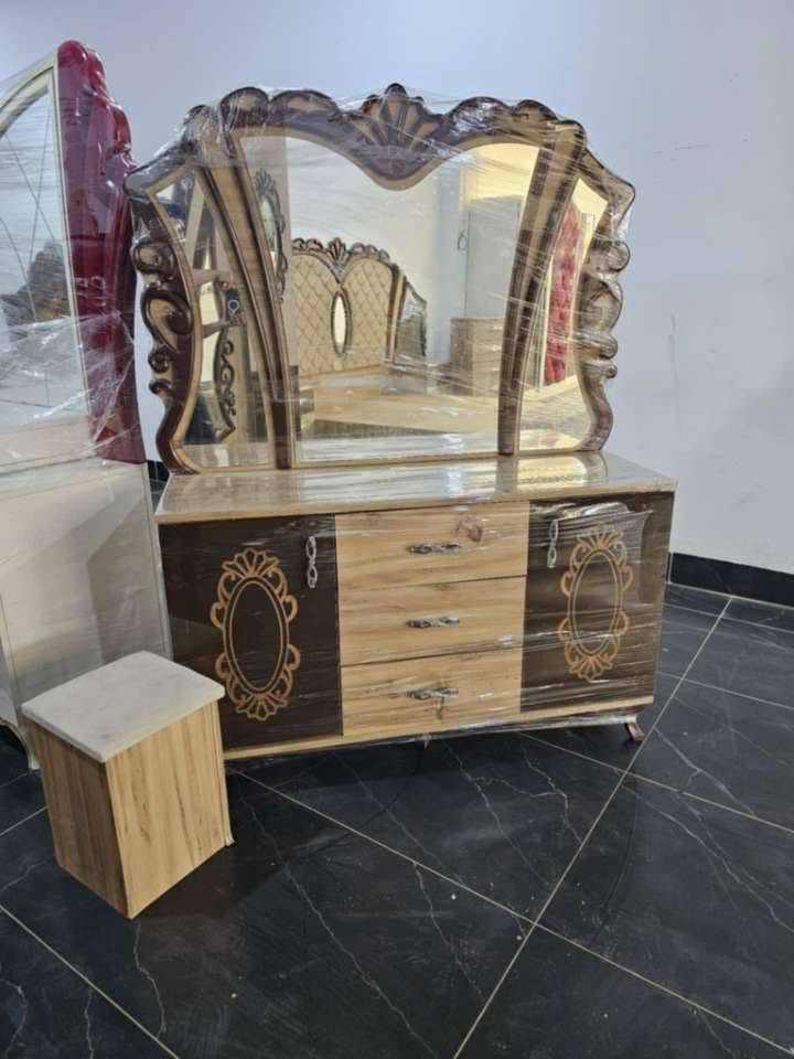 غرفه نوم 8 قطع مكان كركوك قادسيه ثانيه *********** سعر 650 بي مجال كركوك, العراق
