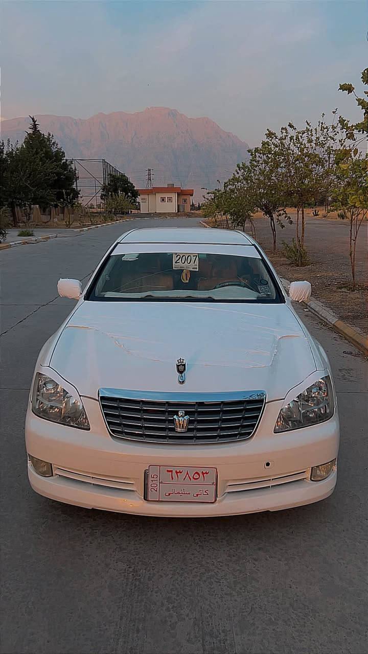بارکۆدو پلێتەکەشی وەرگرتوە 
نمونە لە جوانی دەرو ناوی وەک ڕەسمەکە نەبوو نەتەوێ
سەیارەکە  هی ماڵە تێر مەسرەف کراوە 
٤تایەو ویلی لۆک لۆکی لە ژێرە 
پلاکو نۆزڵی تازە بۆ گۆڕاوە لە سەر کۆدی خۆی 
کونی گەرمی گیراوە کاتم کراوە 
٢دوگمەیە  
مەکینە١٨٢گەورە بەگەورە 
خەریتەی مەزبوت یشەکات بلوتوزی بیلادی بۆ بەستراوە 
سەیارەکە زۆر زۆر پاکەو جوانە 
نرخی٥٦معامەلەیە کەم 
هی هەرزانتریش هەیە وەک ئەمە نیە 
سەقفو کەڤەر گۆڕاو بەشەرت
تازە هەمامو پۆڵیشیش کراوە
*********** السليمانية, العراق
