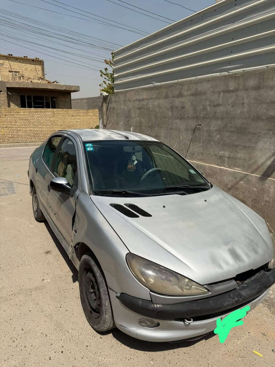 السلام عليكم بيجو فرنسي ٢٠٦ موديل ٢٠٠٩ باسمي السياره تمشي يرادلها ترتيب 
السعر 40$ وبيه مجال
الرقم:***********
