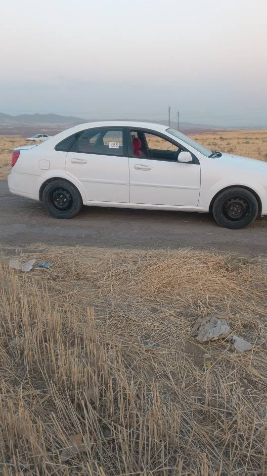 ئۆپترا بۆ فرۆشتن گێڕو مەکینەو تەبریتوتەقەو ڕەقەی بە شەرت گێر تۆماتیکە گێڕو مەکینەی نەکراوەتەوە سەنەوی تا 3/4/2028تازەیە بەناوی خۆمەوەیە ڕەقەم موبایل *********** كويسينجاك, أربيل
