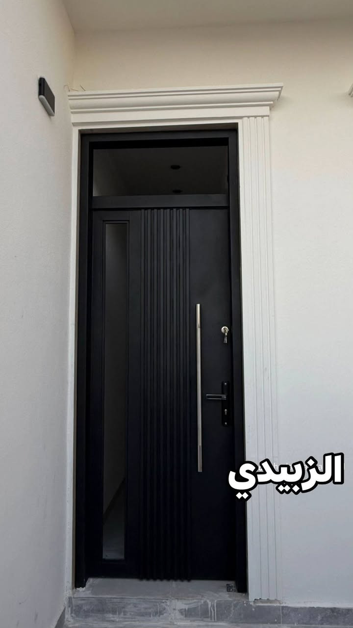 السلام عليكم زبائنا الكرام 🌹

عمل #باب_قاصة موديل مودرن حديث العمل والحديد درجه اولى ونشتغل حسب القياس والتصميم اليناسبك وبأنسب الاسعار وتدللون علينه♥️
موقعنا : كربلاء ـ طويريج ـ أم الهوى
📞***********

نص مكتوب في الصور:
- الزبيدي
- حدادة الزبيدي