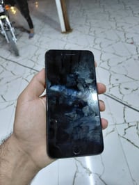 ايفون ٧ بلس • قافل ايكلود • نضيف