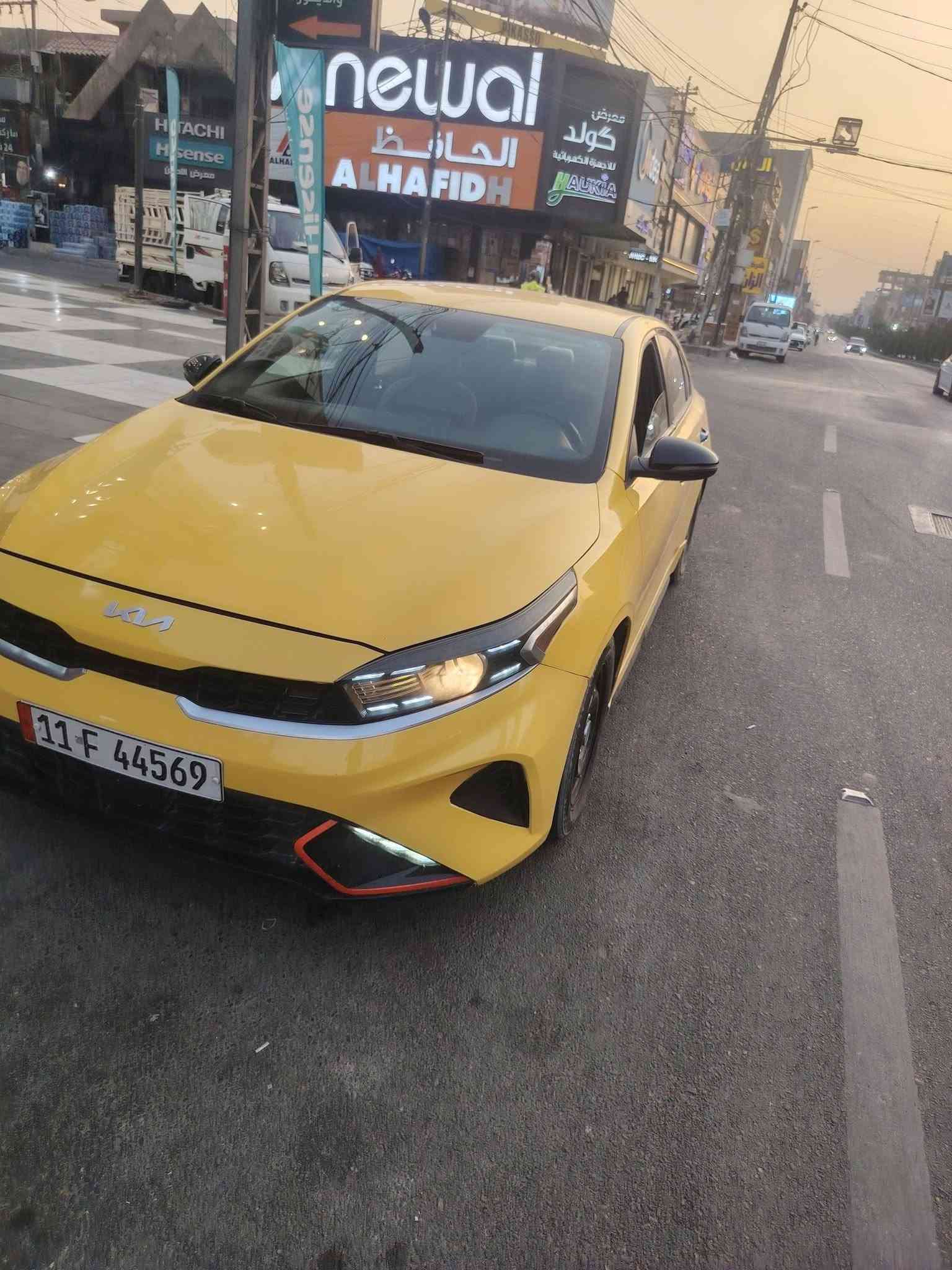 فورتي ٢٠٢٣ جيتي لاين فول مواصفات كير AT مكينه دوش ٢٠٠٠ مكفولات منضومه غاز السونار داخل المشور السياره دوشمه عام تخم تاير كبل للشارع رقم بغداد مصفره كامله السعر 133 بيها مجال بسيط العنوان بغداد العبيدي ***********
